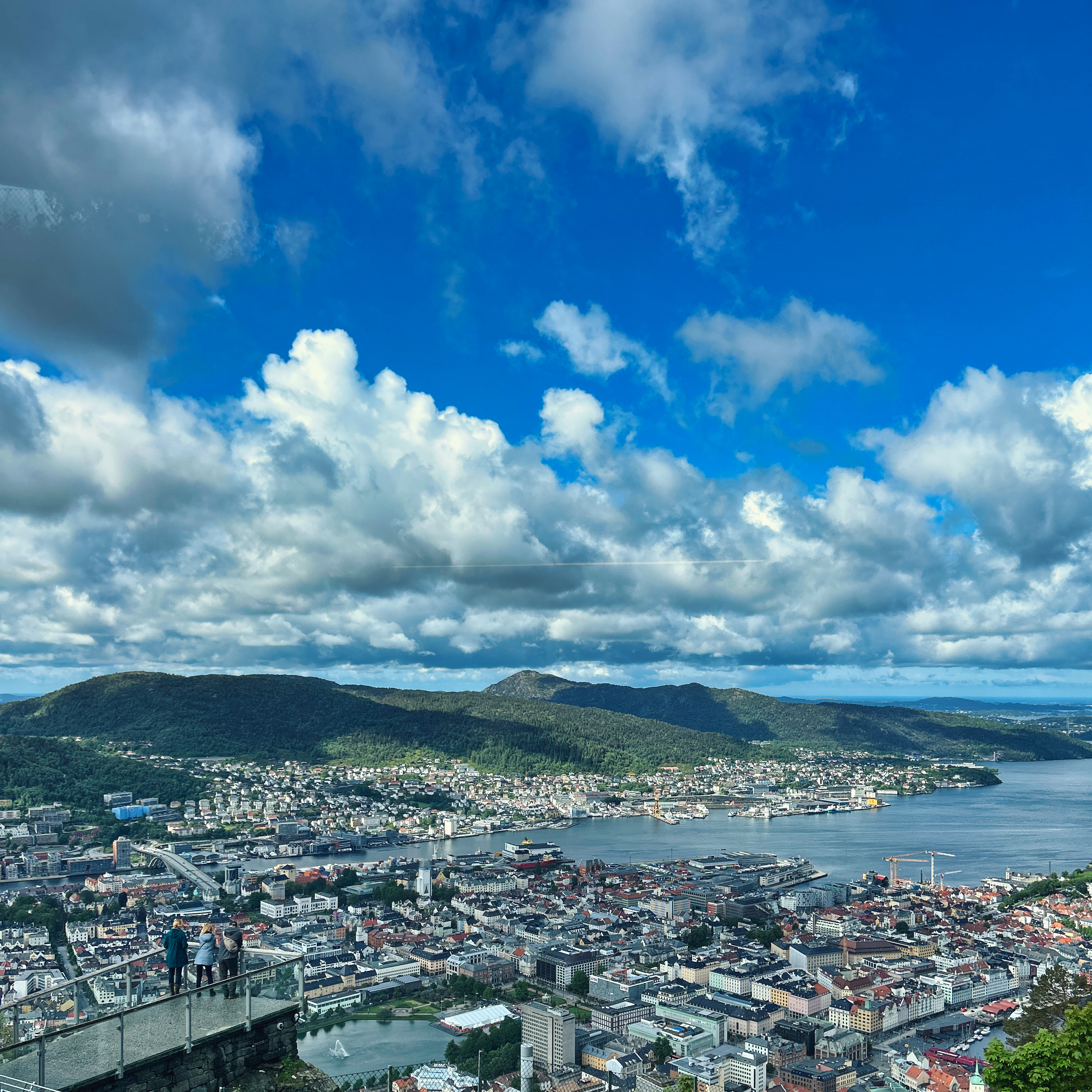 Heaven does not weep over Bergen